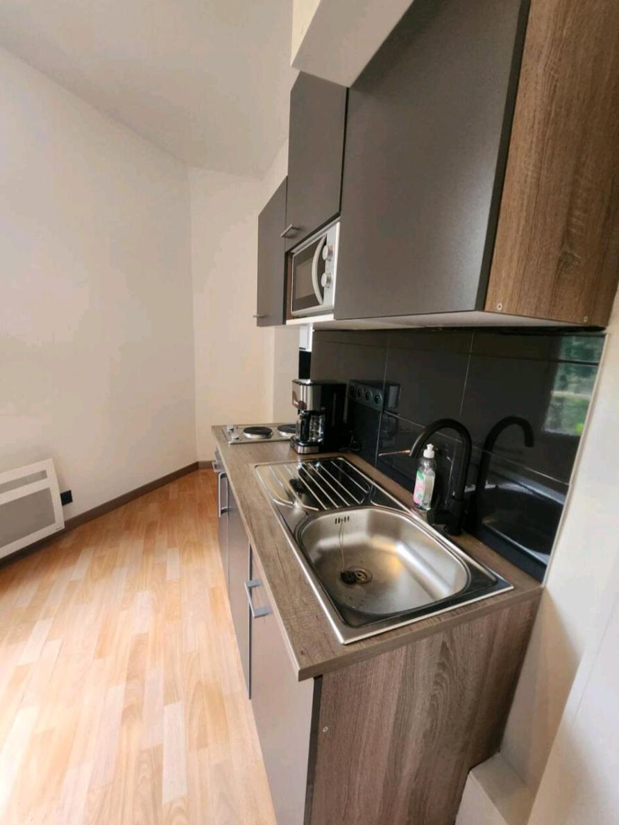 شقة Tres Beau 2 Pieces A 400M De Paris جنتيلي المظهر الخارجي الصورة