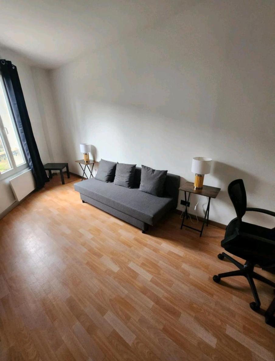 شقة Tres Beau 2 Pieces A 400M De Paris جنتيلي المظهر الخارجي الصورة